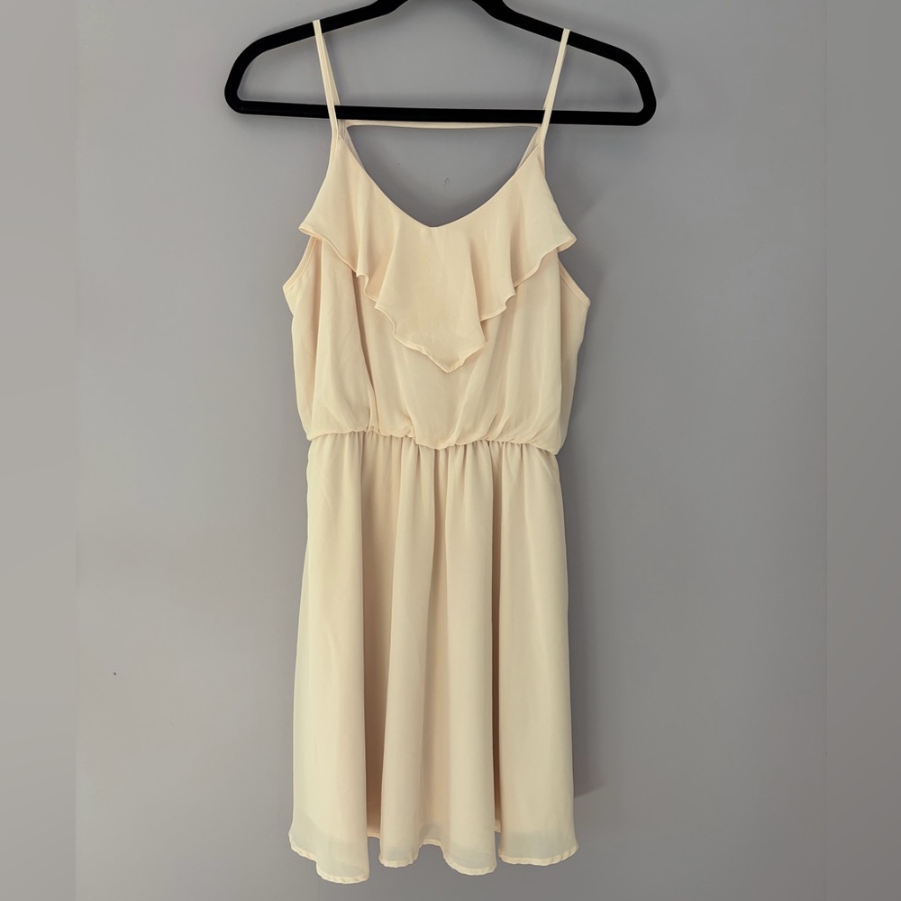 Lush pale pink/cream dress